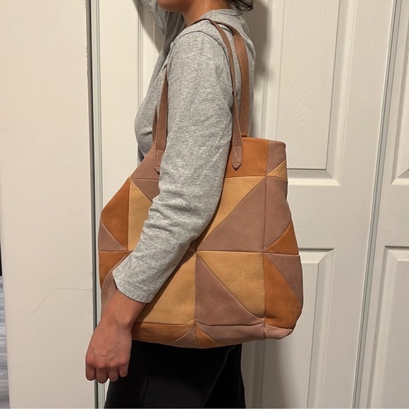 Madewell color block leather tote, NWT - Picture 9 of 10